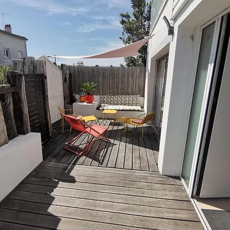 Plein Pied, Proche Marche Casa de Férias *